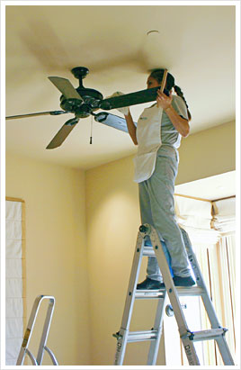 SonoMarin’s Cleaning Tips: How to Clean a Ceiling Fan