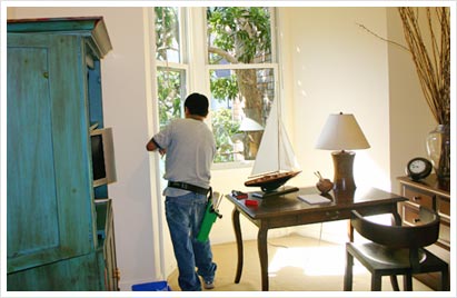 Window Cleaning that Will Make Your Windows Shine Inside and Out